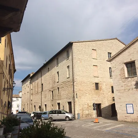 Del Teatro